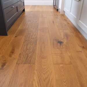 Evolve Flooring - 190 Golden Handscraped Lacquered