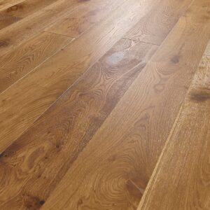 Evolve Flooring - 190 Golden Handscraped Lacquered - Image 3