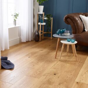 Evolve Flooring - 220 Natural Brushed & Lacquered