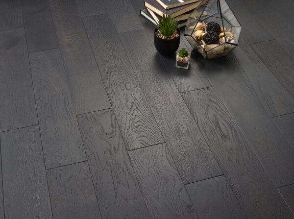 Evolve Flooring – 125 Blackwashed Brushed & Lacquered
