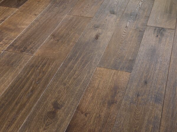 Evolve Flooring - 180 Golden Dark Edge & Hardwax Oiled